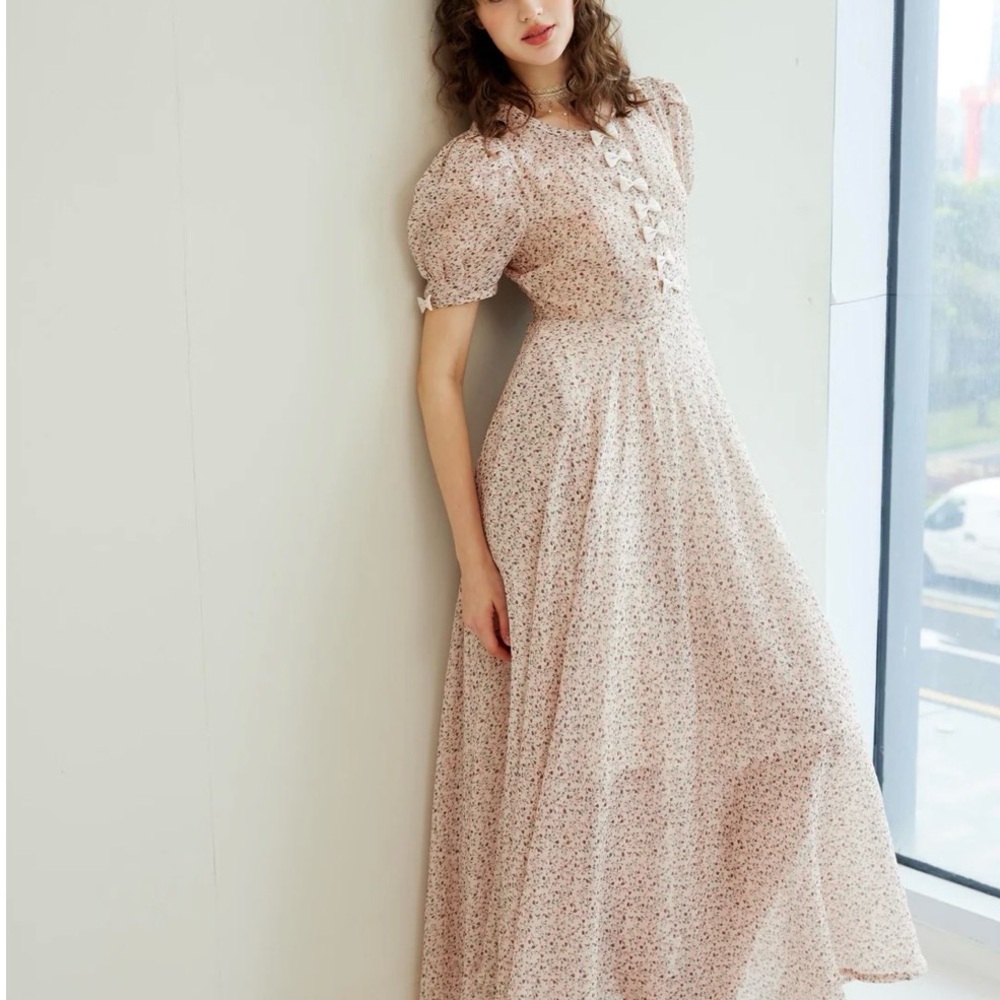 Floral Puff-Sleeve Maxi Dress In Light Blush